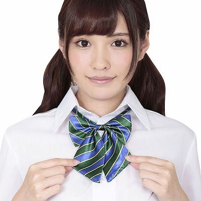 �������X�N�[�����{���@�u���[���O���[���X�g���C�v�i�R�X�v���ߑ��j