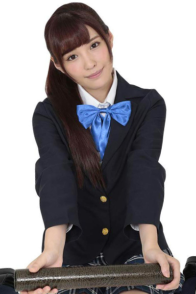 �Q�L�J������